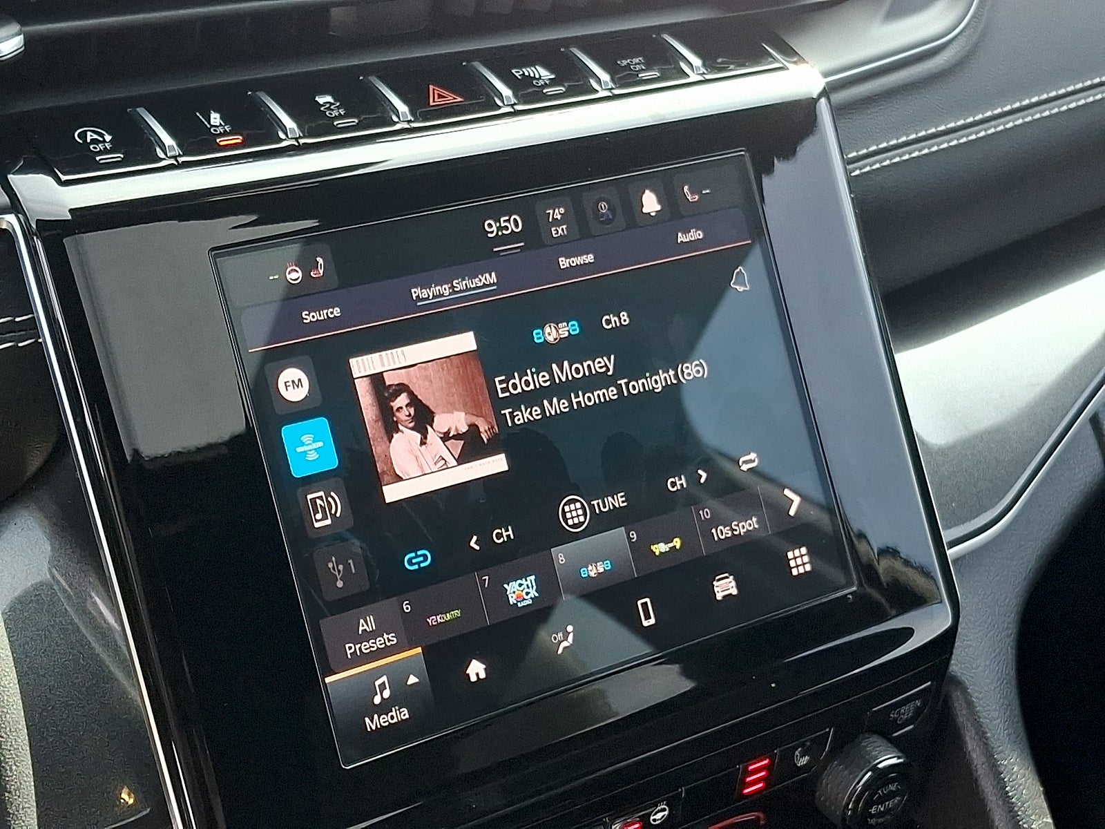2023 Jeep Grand Cherokee L Altitude 4x4