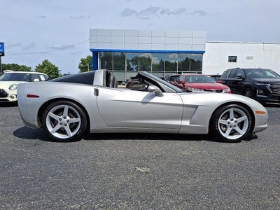 2005 Chevrolet Corvette Base