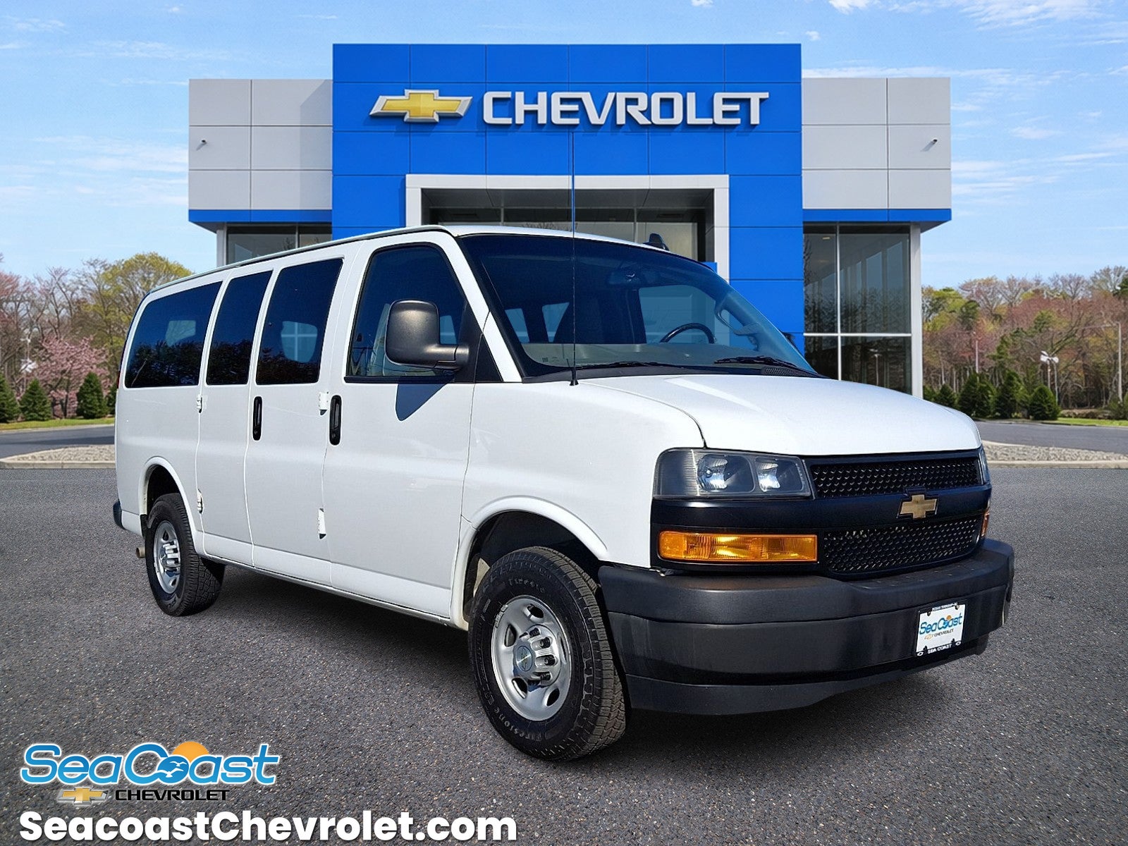 2020 Chevrolet Express Passenger