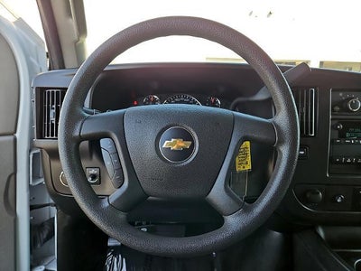 2024 Chevrolet Express Passenger 3500 1LT