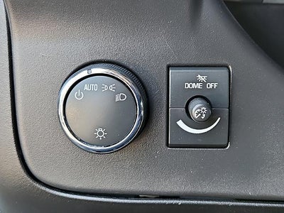 2024 Chevrolet Express Passenger 3500 1LT