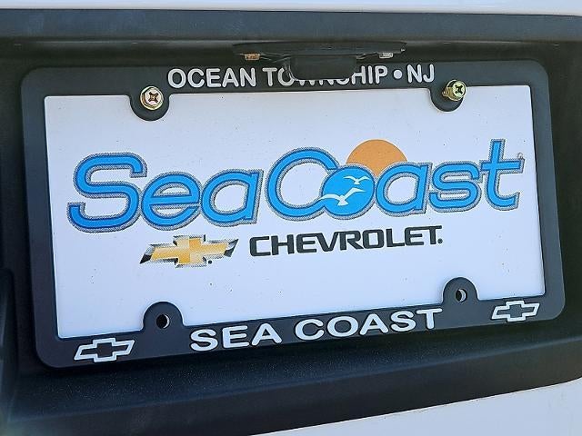 2024 Chevrolet Express Passenger 3500 1LT