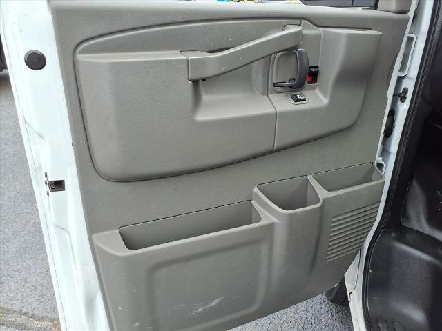 2019 Chevrolet Express Cutaway 3500 Base