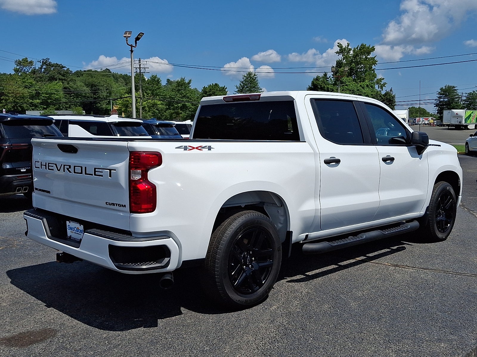 2023 Chevrolet Silverado 1500 Custom