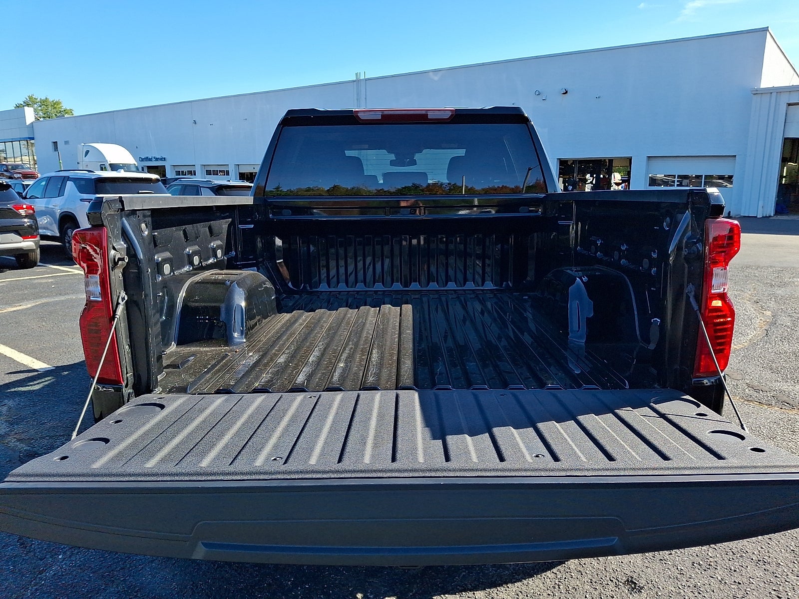2025 Chevrolet Silverado 1500 LT (2FL)