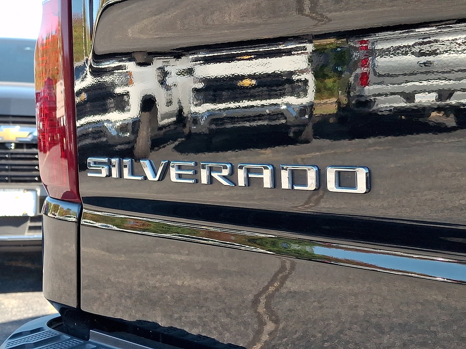 2025 Chevrolet Silverado 1500 LT (2FL)