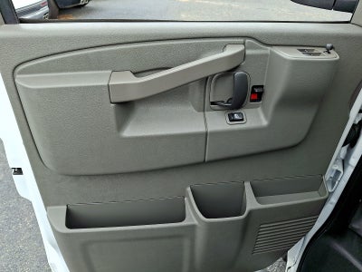 2025 Chevrolet Express Cargo Base
