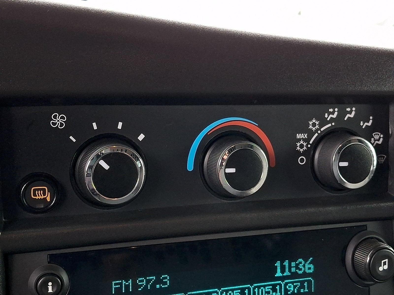 2025 Chevrolet Express Cargo Base