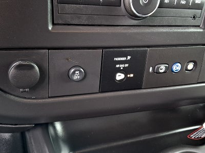 2025 Chevrolet Express Cargo Base
