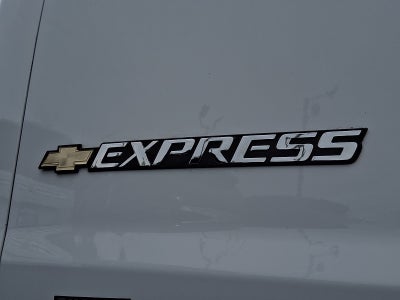 2025 Chevrolet Express Cargo Base