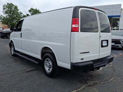 2025 Chevrolet Express Cargo Base