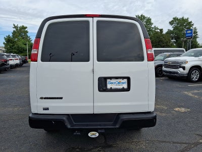2025 Chevrolet Express Cargo Base