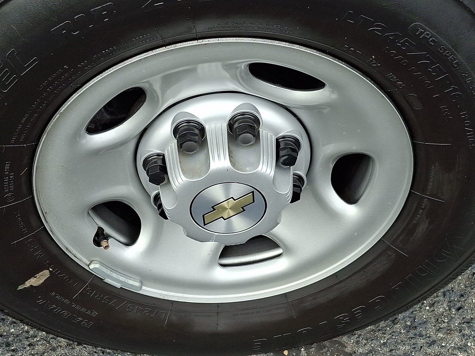 2025 Chevrolet Express Cargo Base
