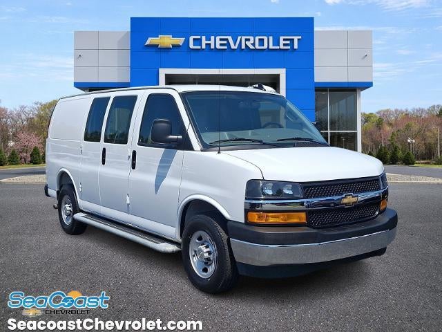 2025 Chevrolet Express Cargo Base