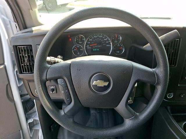 2025 Chevrolet Express Cargo Base