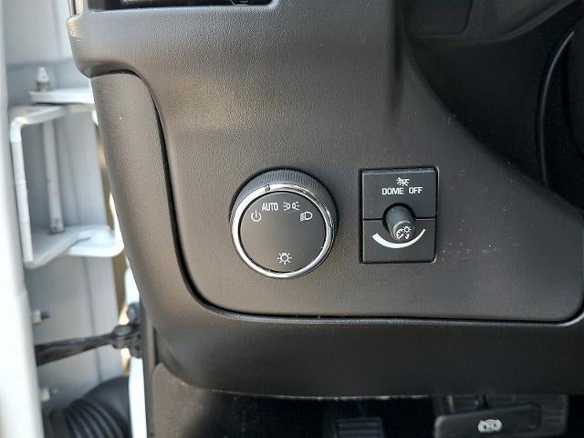 2025 Chevrolet Express Cargo Base