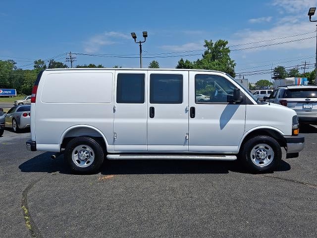 2025 Chevrolet Express Cargo Base