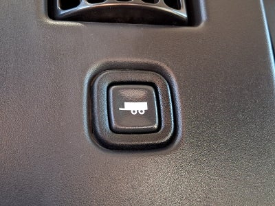 2025 GMC Savana Passenger LT