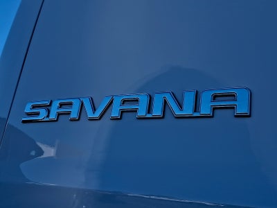 2025 GMC Savana Passenger LT