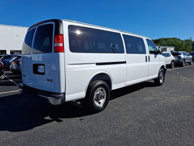 2025 GMC Savana Passenger LT