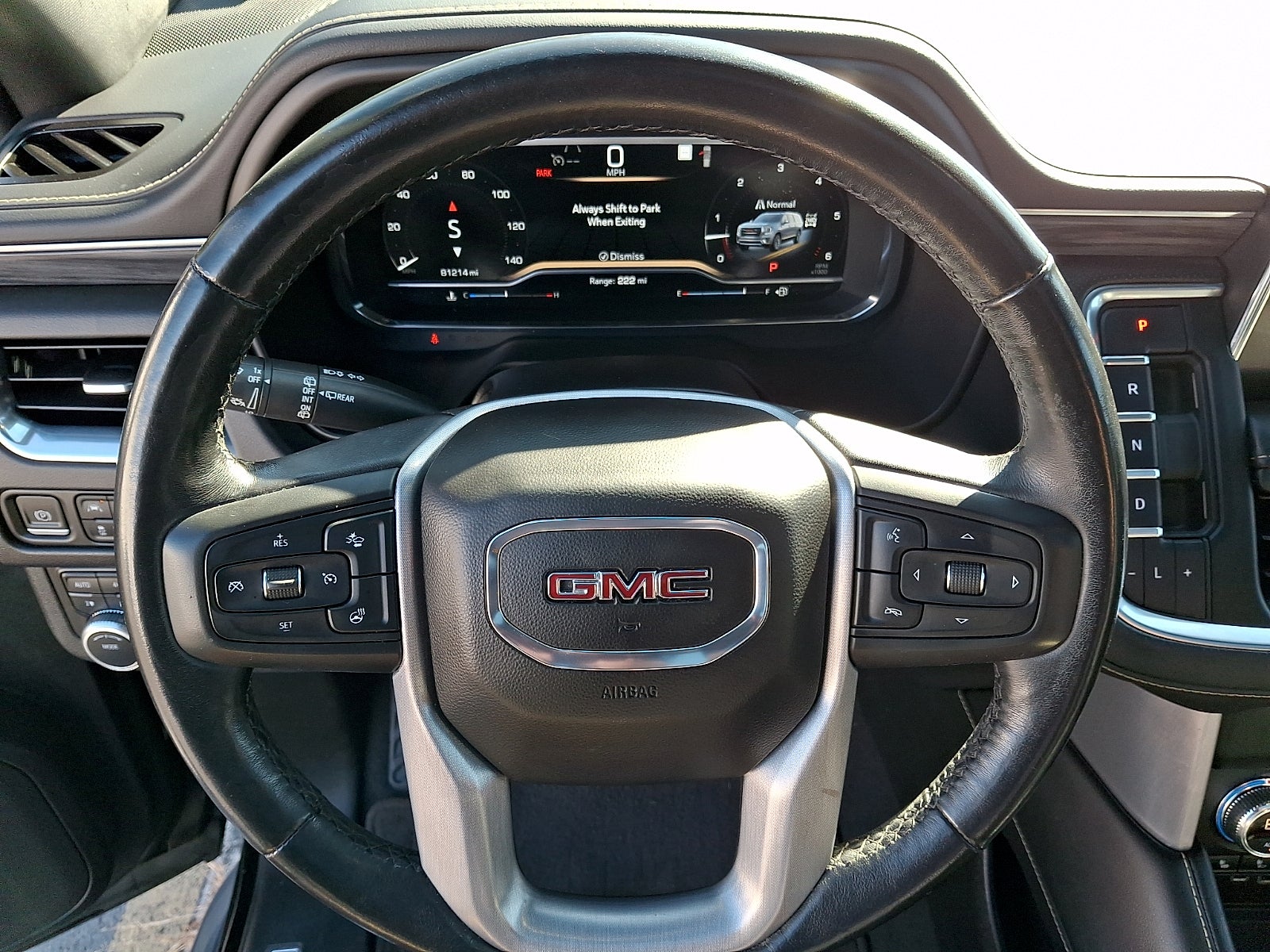 2022 GMC Yukon XL SLT