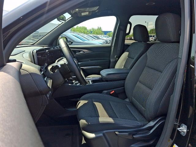 2024 Chevrolet Traverse LS