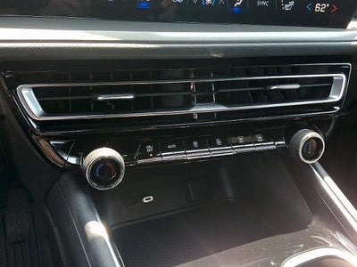2024 Chevrolet Traverse LS