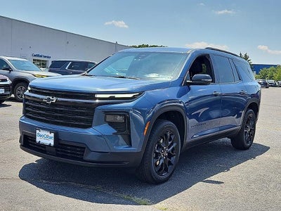 2024 Chevrolet Traverse LT