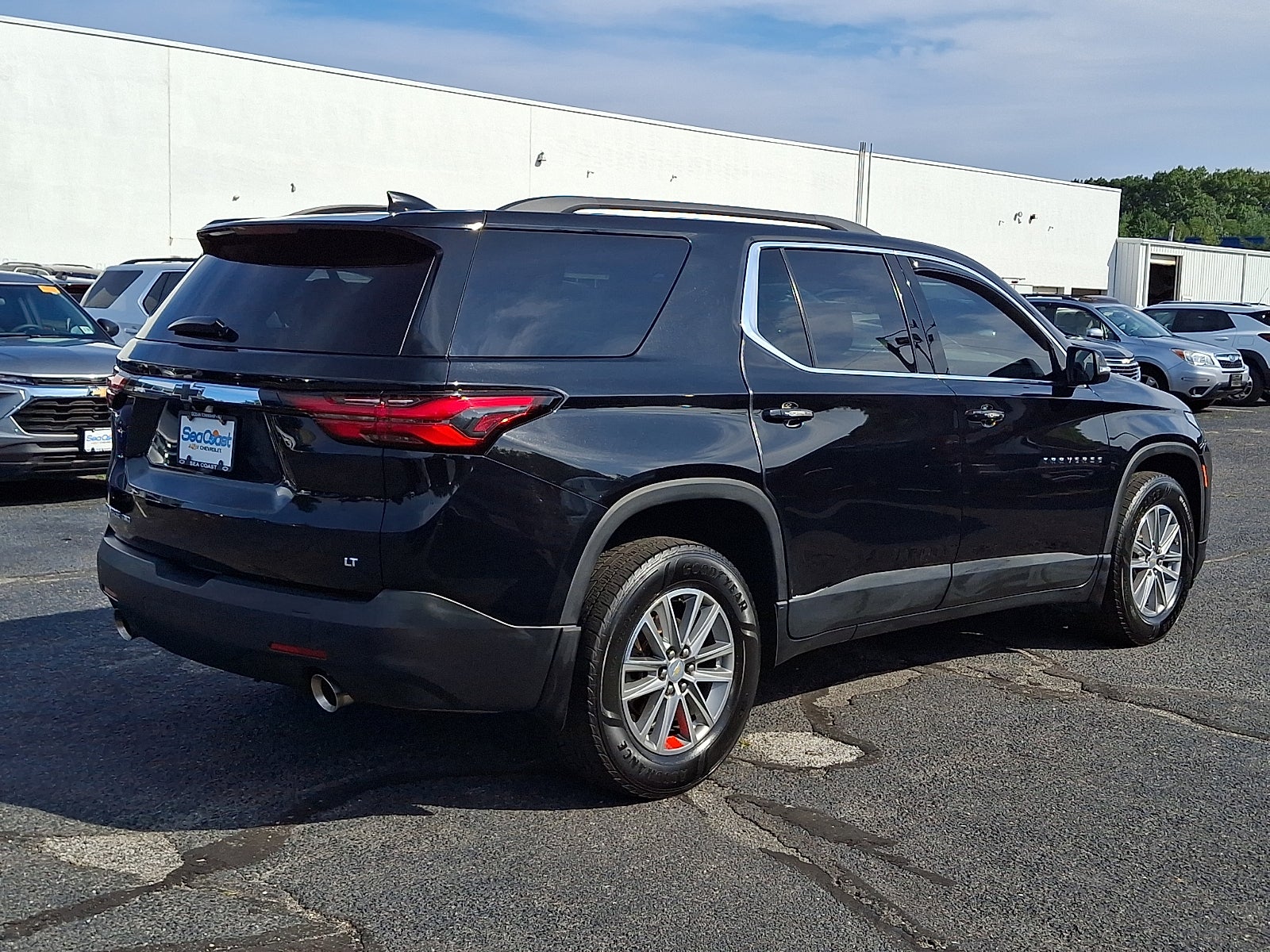 2022 Chevrolet Traverse LT Cloth
