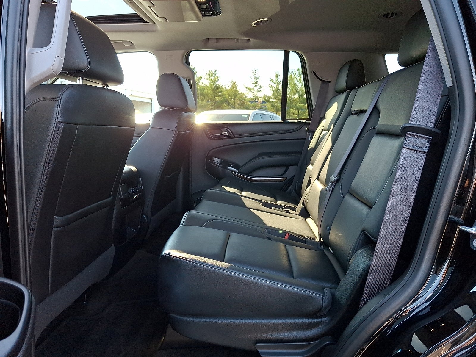 2016 Chevrolet Tahoe LT - Photo 10