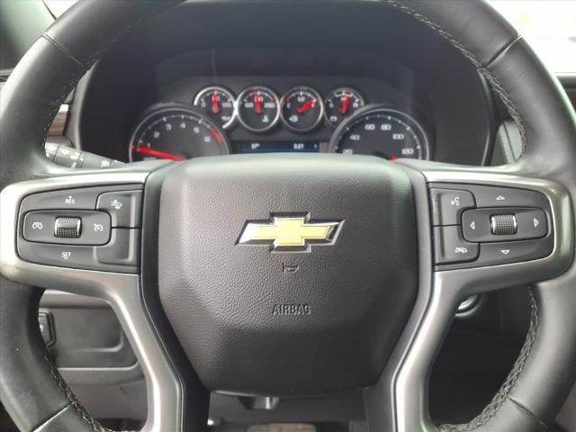 2023 Chevrolet Suburban LS