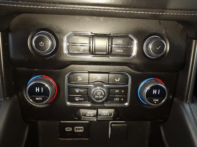 2023 Chevrolet Suburban LS