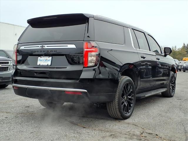 2023 Chevrolet Suburban LS