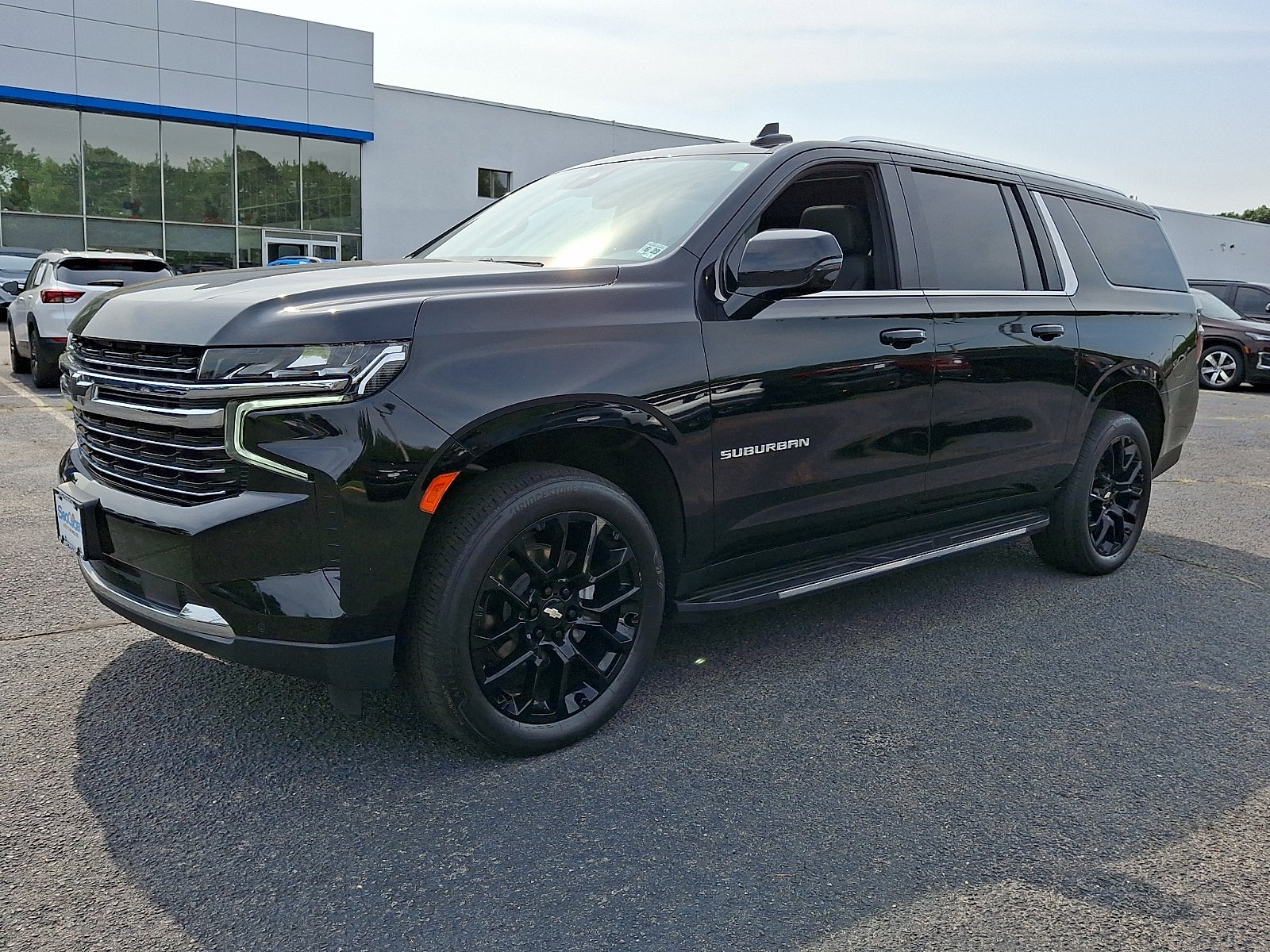 2024 Chevrolet Suburban LT
