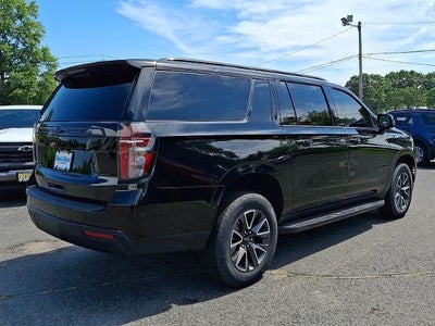 2024 Chevrolet Suburban RST