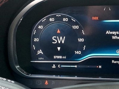 2023 Chevrolet Suburban RST