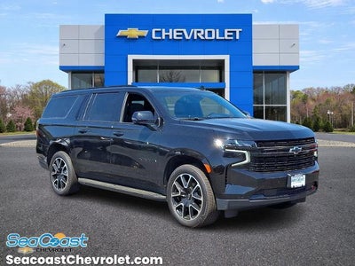2023 Chevrolet Suburban RST