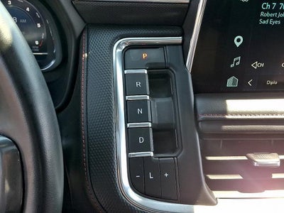 2023 Chevrolet Suburban RST