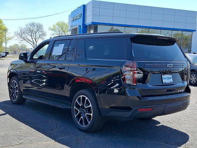 2023 Chevrolet Suburban RST