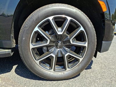 2023 Chevrolet Suburban RST