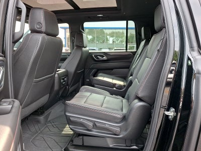 2023 Chevrolet Suburban RST