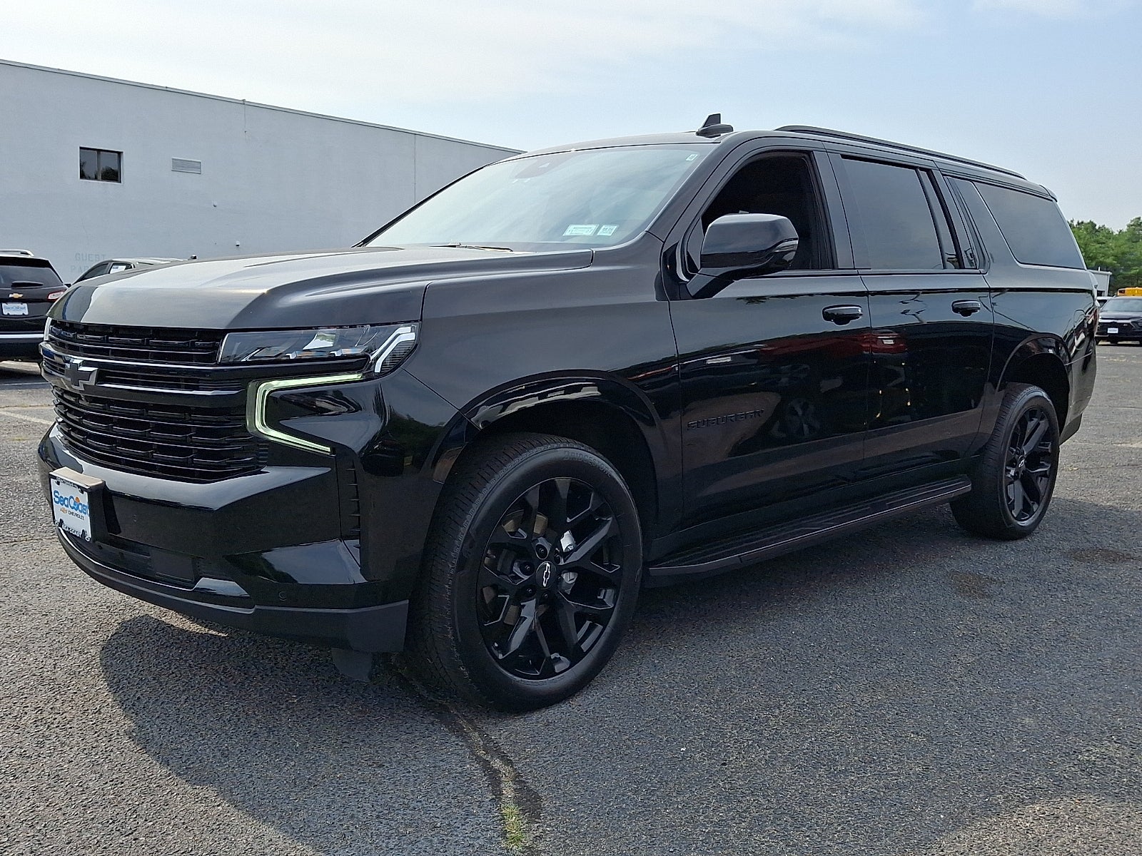2023 Chevrolet Suburban RST