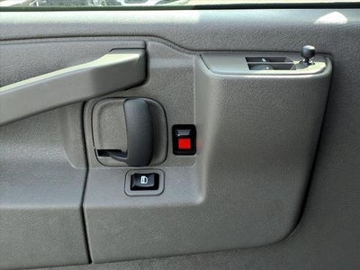 2024 GMC Savana Cargo 2500 Base