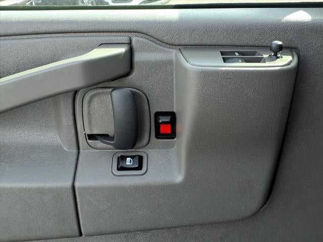 2024 GMC Savana Cargo 2500 Base
