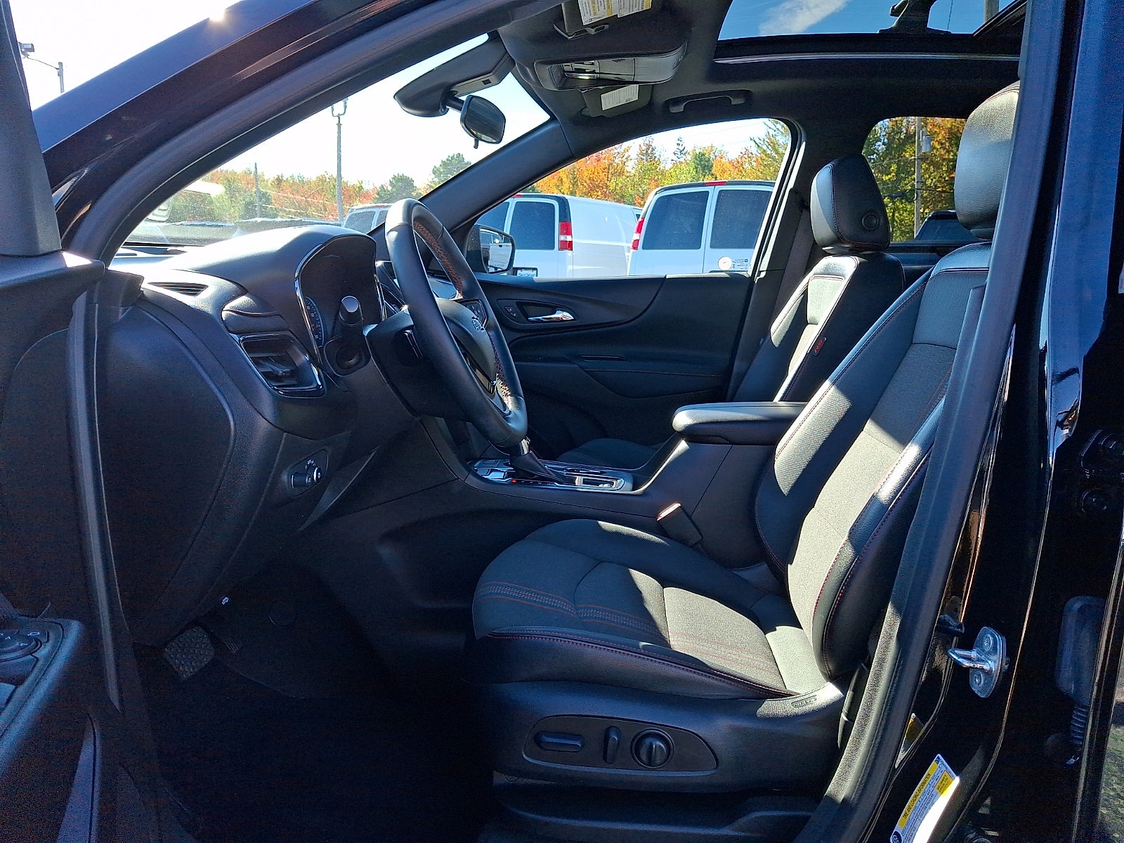 2023 Chevrolet Equinox RS - Photo 13