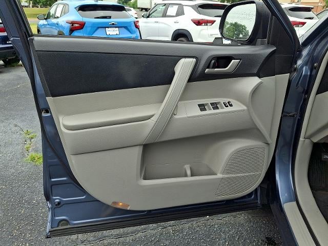 2013 Toyota Highlander Base V6