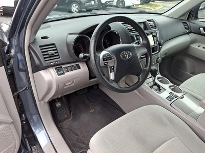 2013 Toyota Highlander Base V6