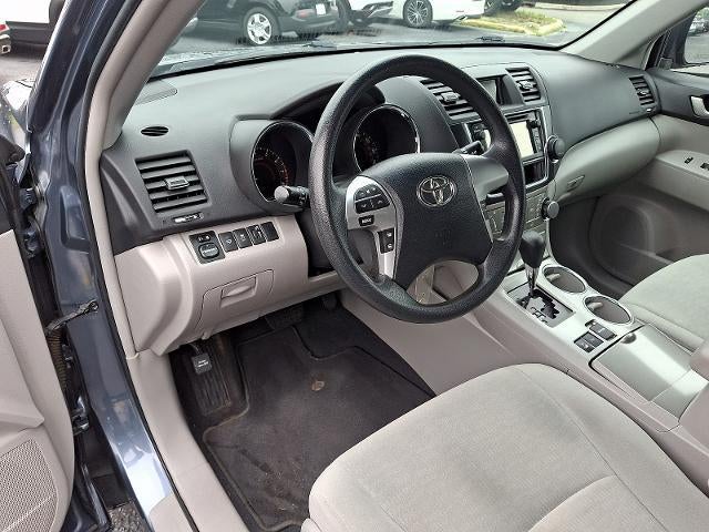 2013 Toyota Highlander Base V6