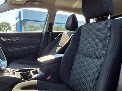 2017 Nissan Rogue Sport SV