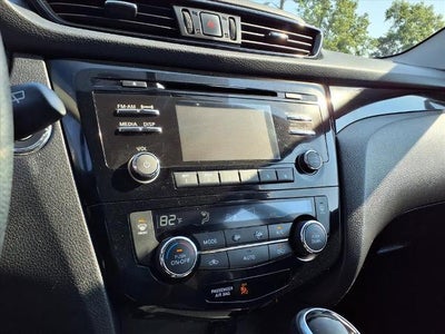 2017 Nissan Rogue Sport SV